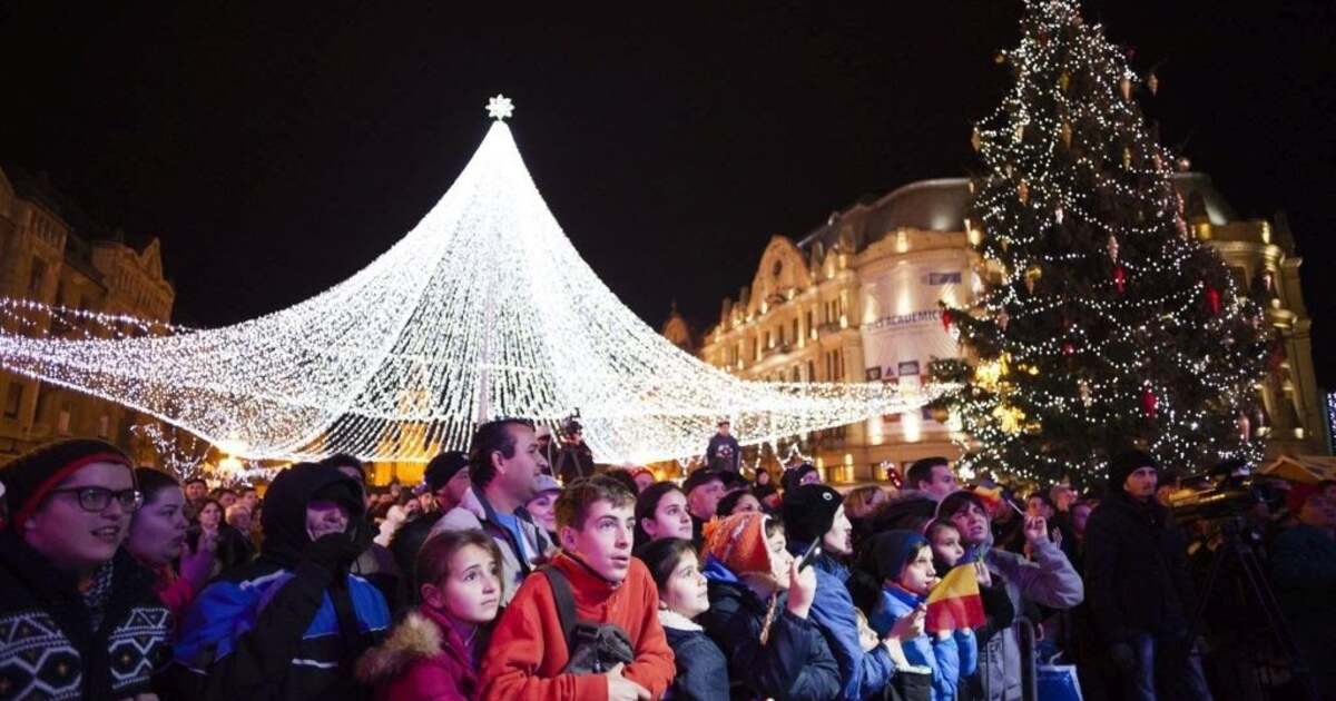 Guvernul României intenționează să interzică târgurile de Crăciun și concertele din această iarnă în scopul realizării economiilor. Guvernul României intenționează să interzică târgurile de Crăciun și concertele din această iarnă în scopul realizării economiilor.