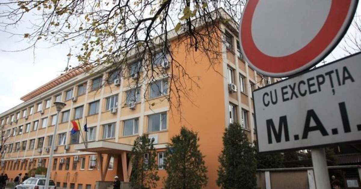 Politistii Si Jandarmul Care Au Batut Doi Tineri La Urseni