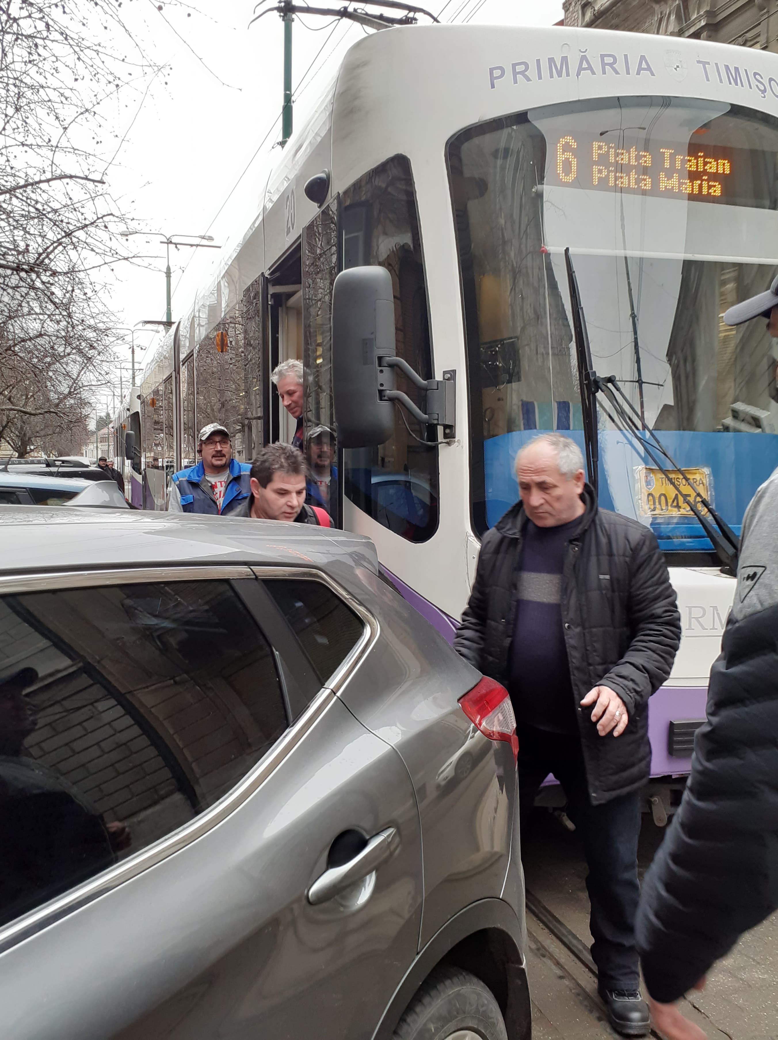 84080691_788797674933630_8670116898362359808_n