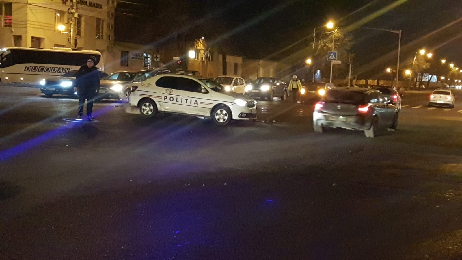 d33400c2-4b99-4f5e-9975-d8b277b0e8ee