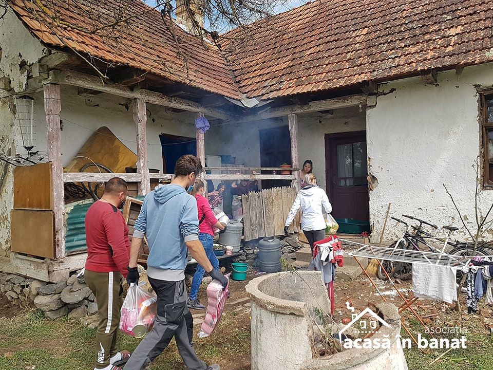 96080325_917575895358384_1610782773755248640_o