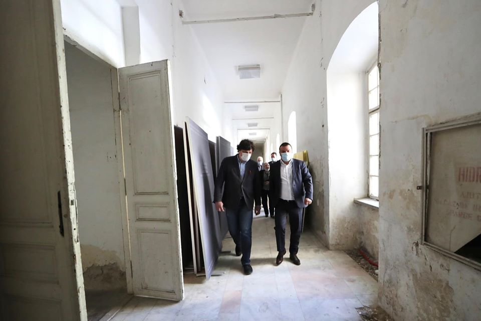 101496094_3907078786033003_2757424808542076928_o