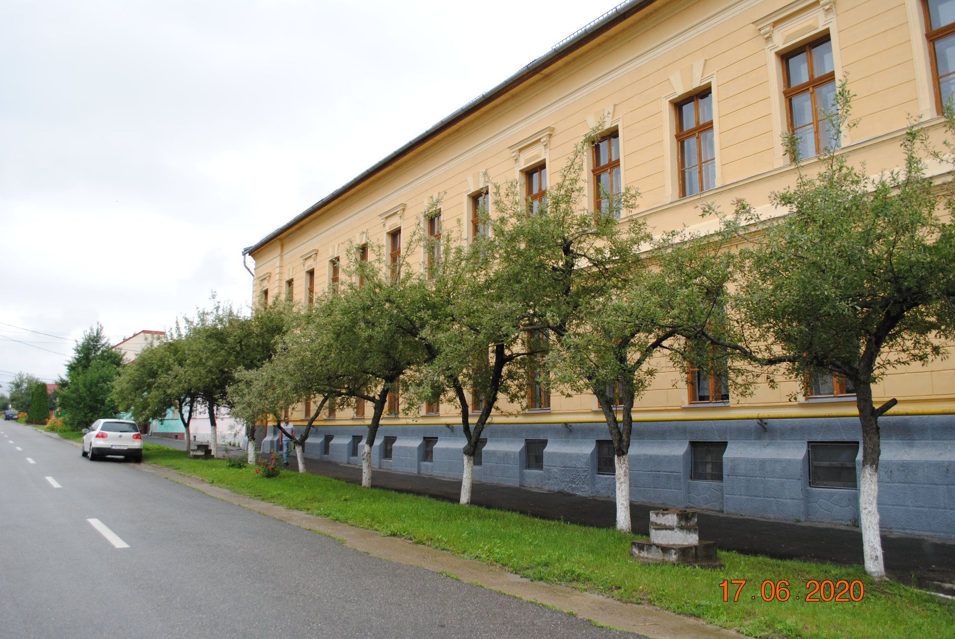 bani europeni buzias scoala renovata drumuri 12