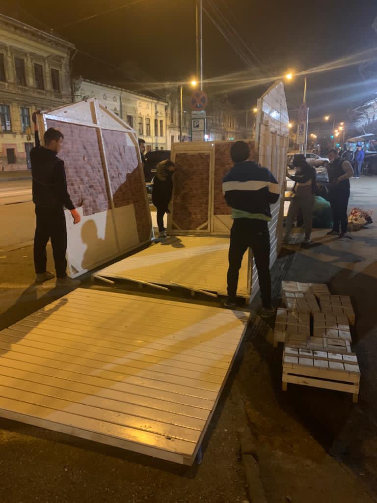 casute targ de craciun piete montare 3