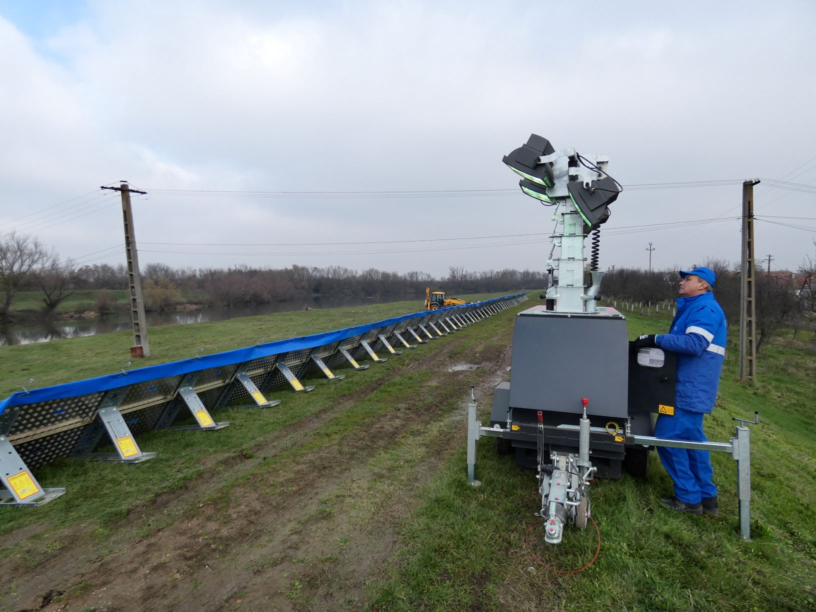 interventie ABAB-turn de lumini +baraj AquaStop7-