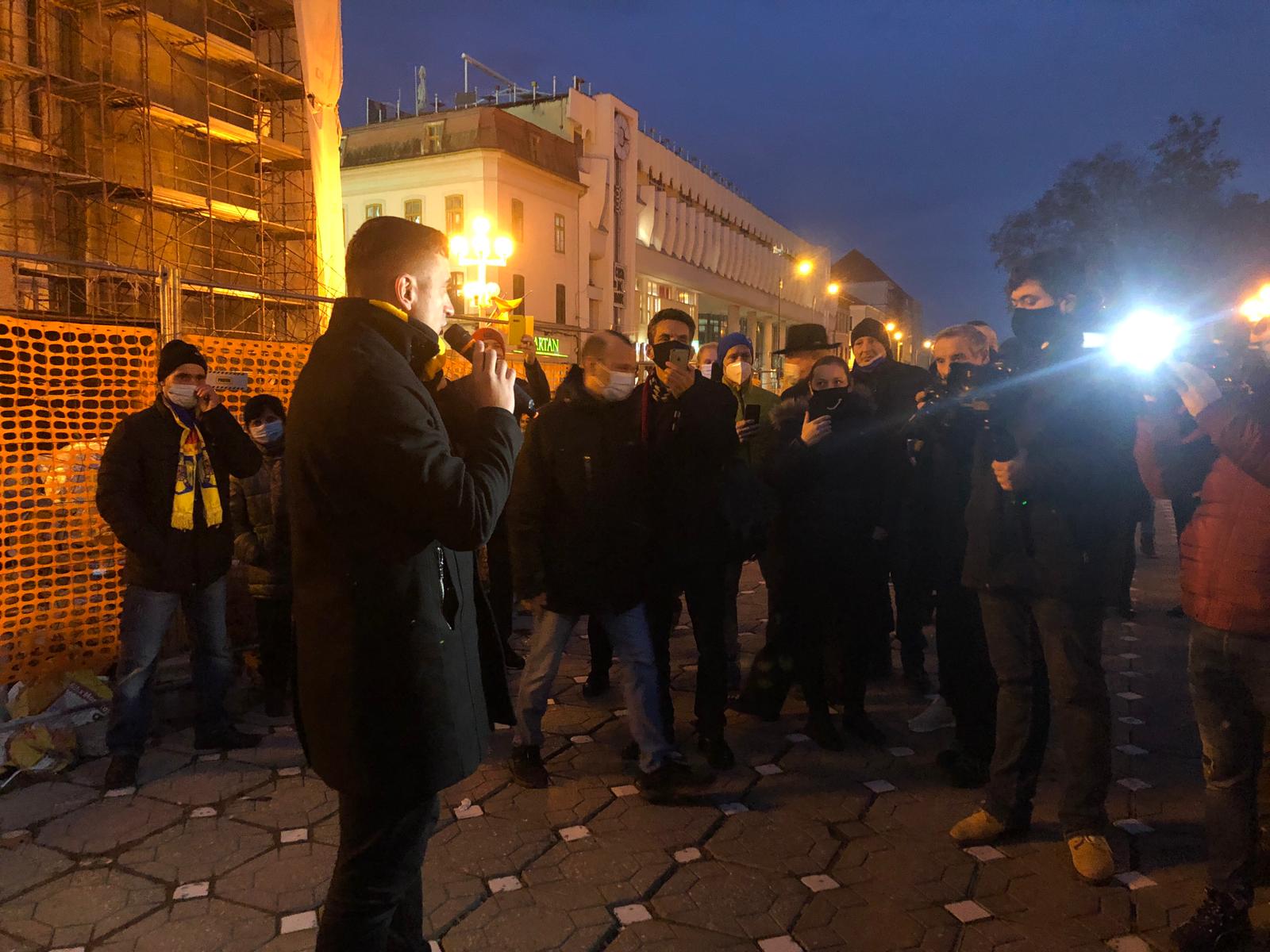 Comemorare cu scandal în Piața Victoriei, la 31 de ani Revoluție