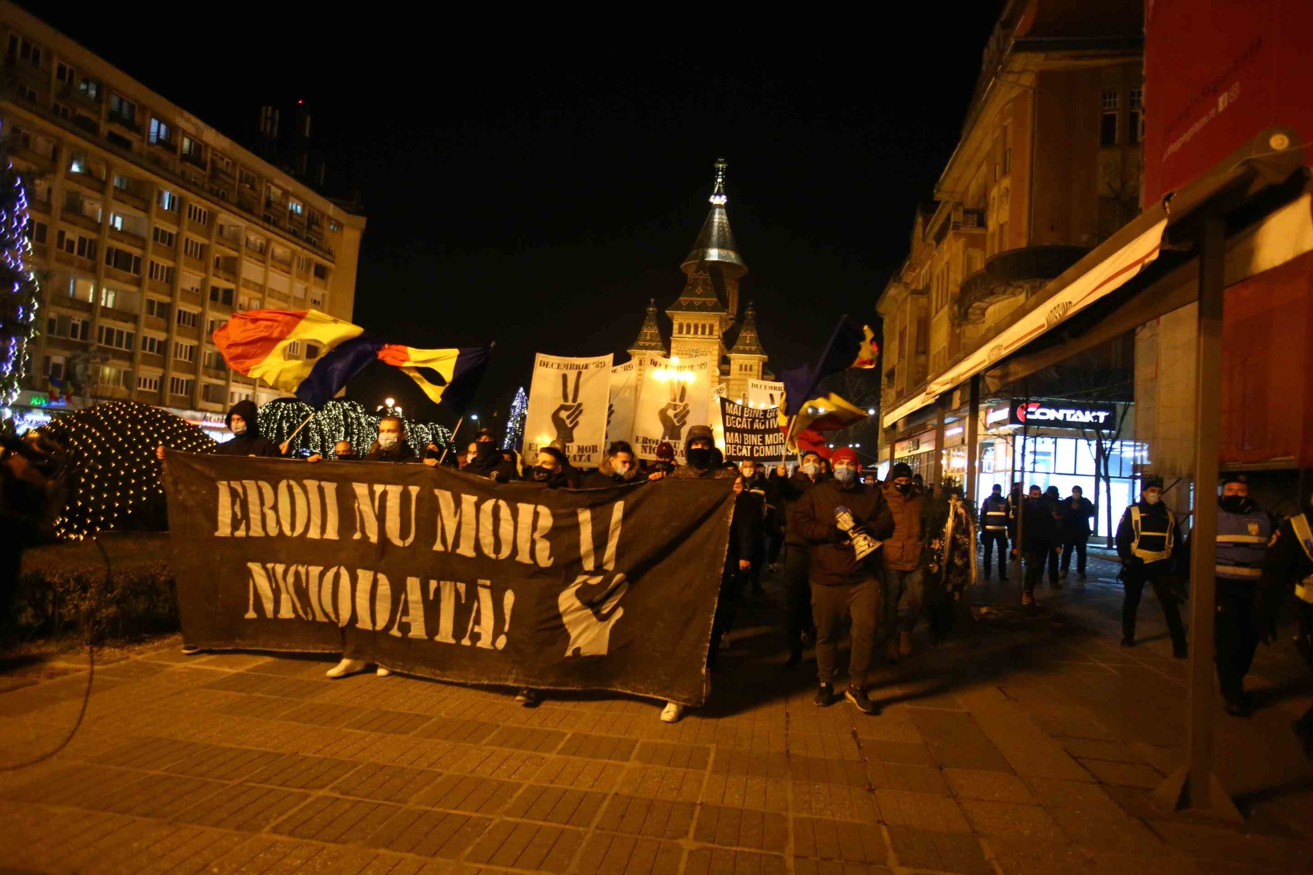 Marș revoluție (11)