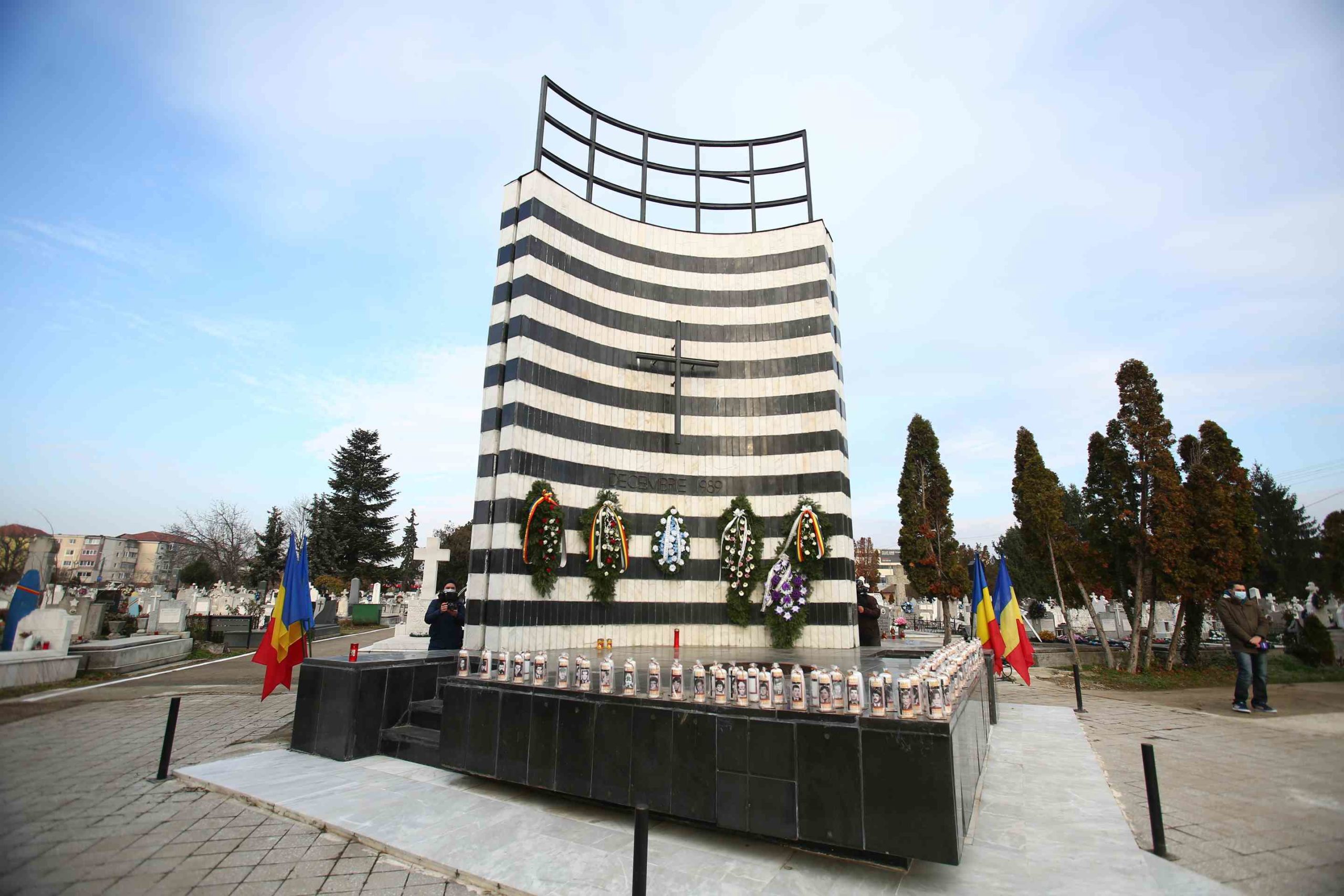 Slujbă de pomenire a eroilor care au murit în Revoluția din Decembrie 1989, la Timișoara