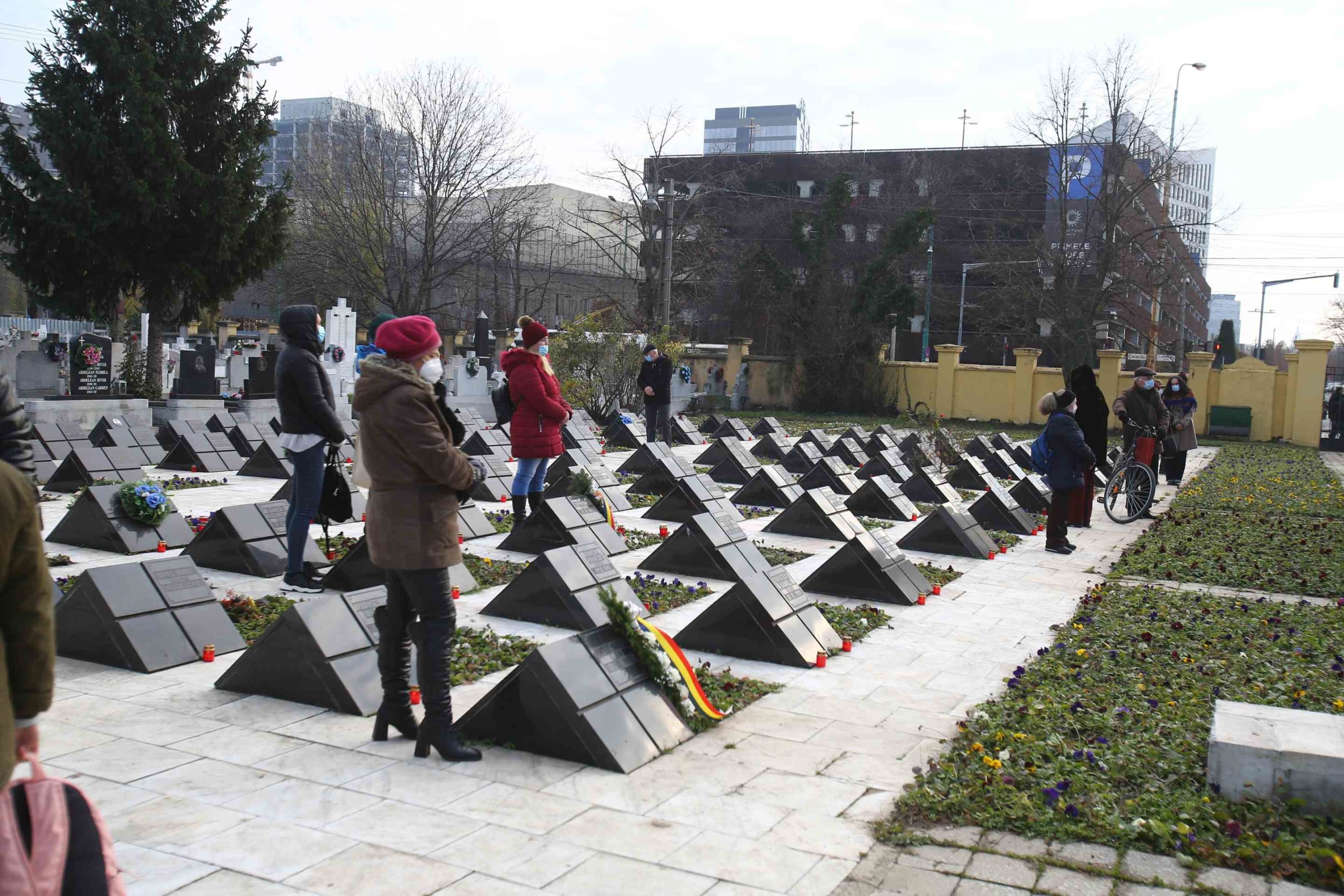 Pomenire eroi revolutie Cimitirul Eroilor 1989 (8)