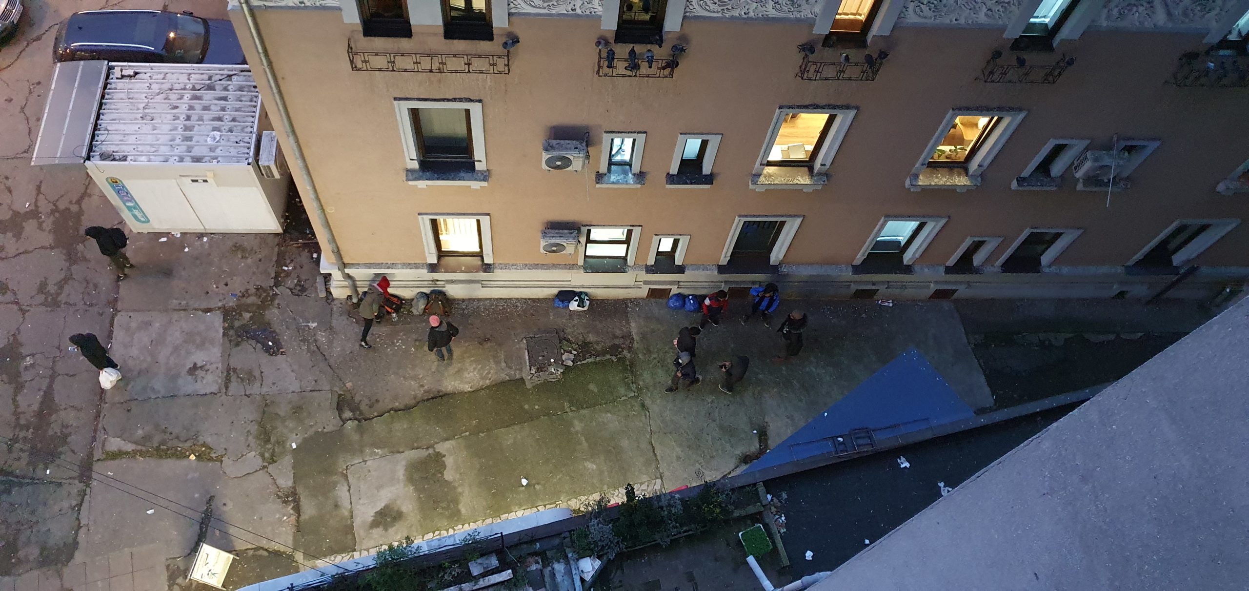 gara nord cersetori migranti (4)