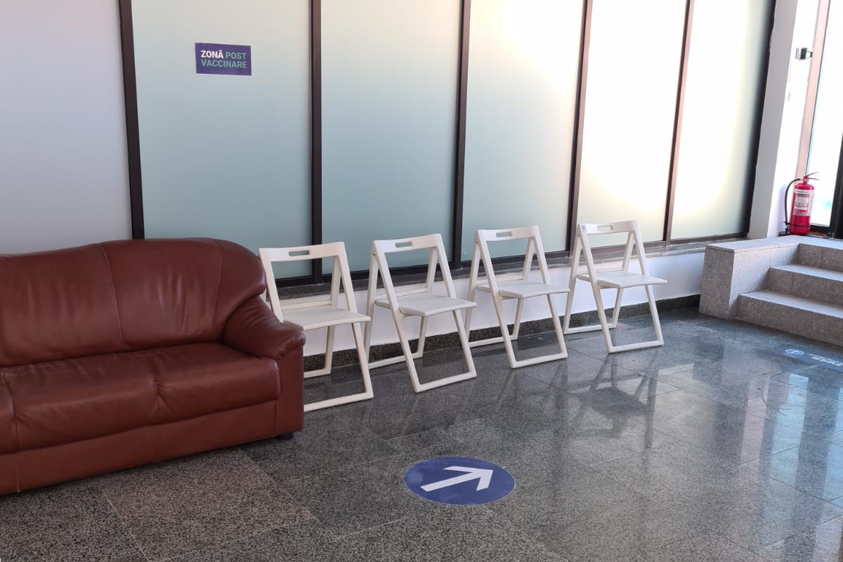 centru vaccinare mall foto prefectura timis 1