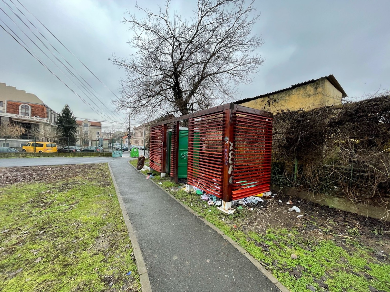 gunoaie maluri bega toalete publice 2