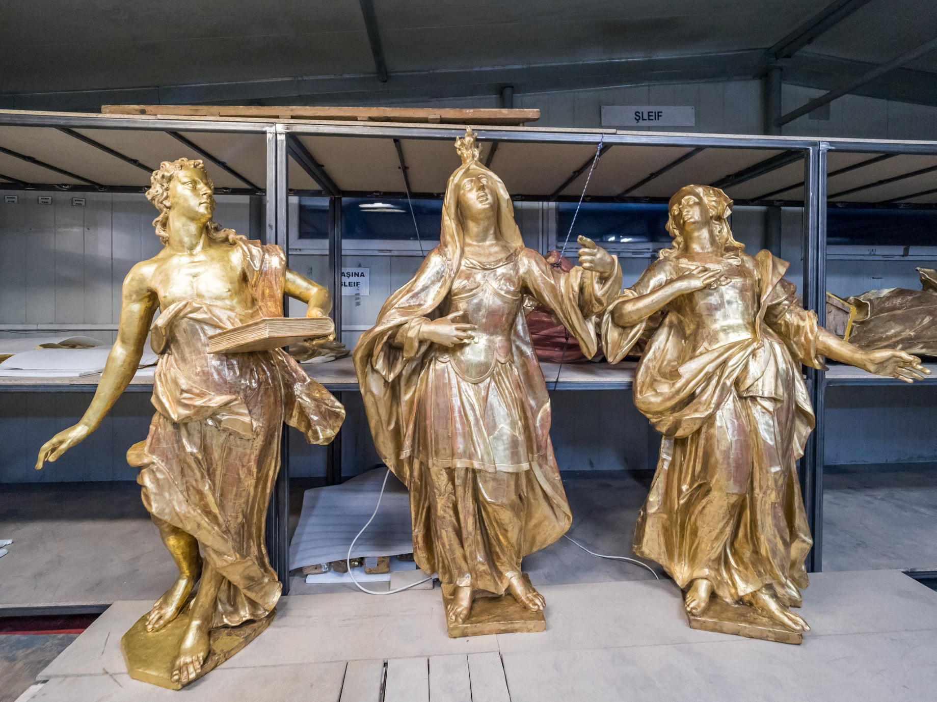 santier dom romano catolic piata unirii 16