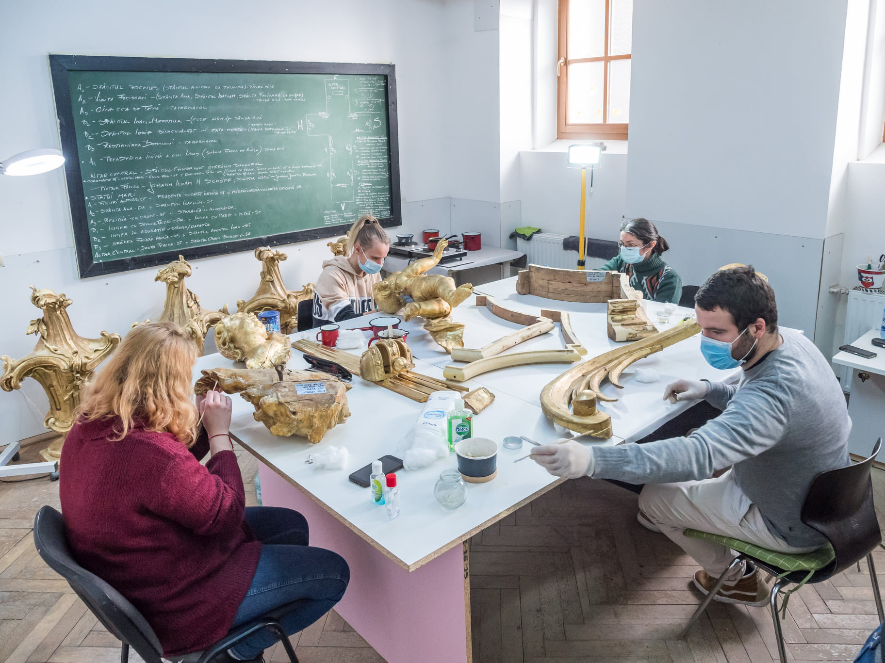 santier dom romano catolic piata unirii 18