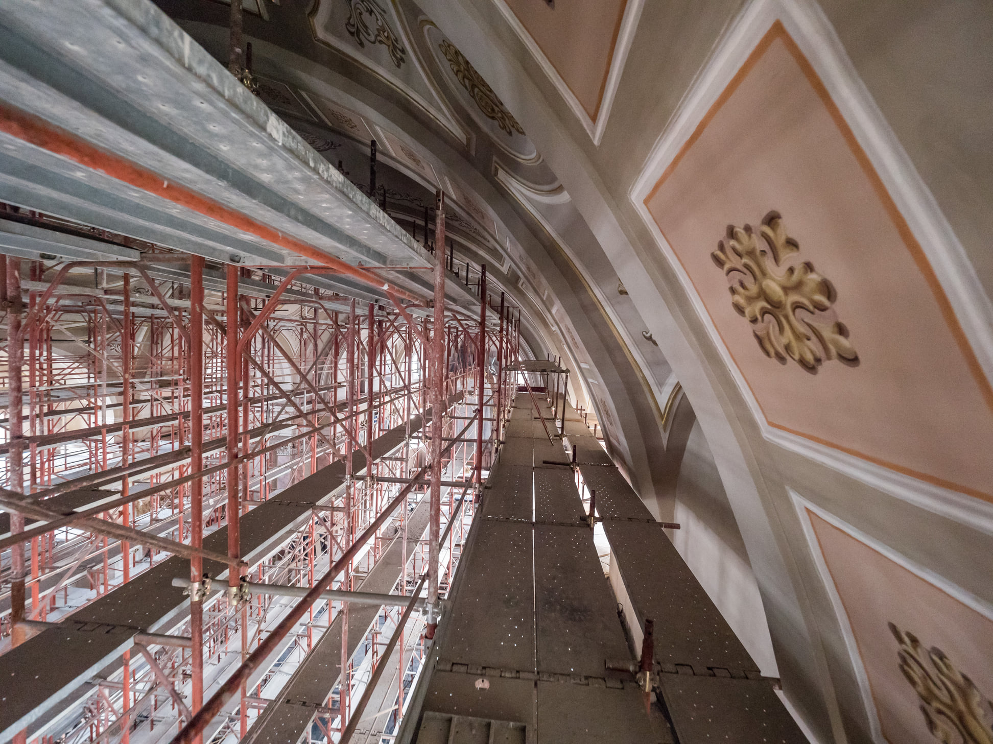 santier dom romano catolic piata unirii 28