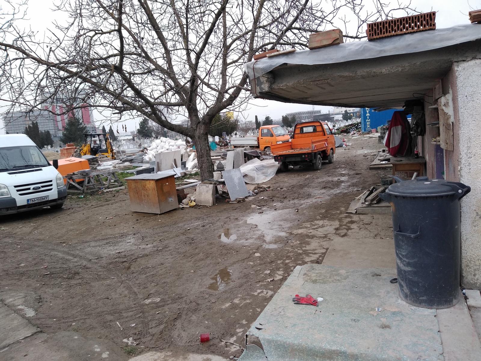 gunoaie cimitir buziasului (11)