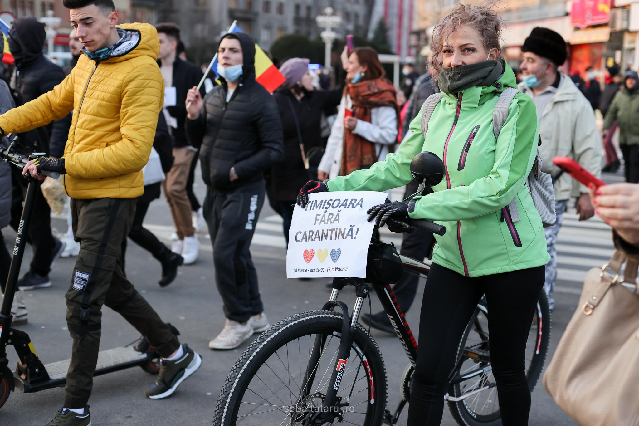 Protest Timișoara anti carantină. Sursă foto - Seba Tătaru (2)