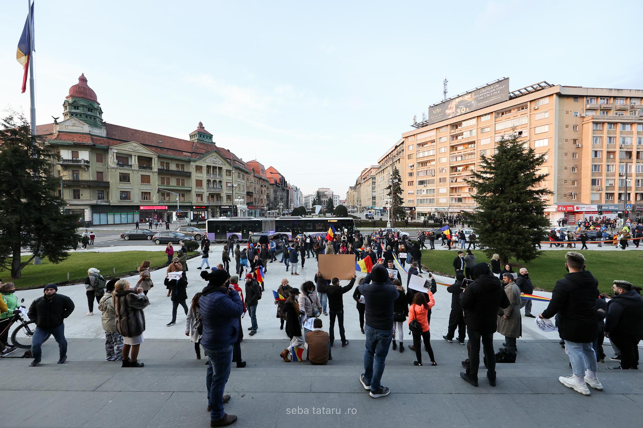 Protest Timișoara anti carantină. Sursă foto - Seba Tătaru (5)