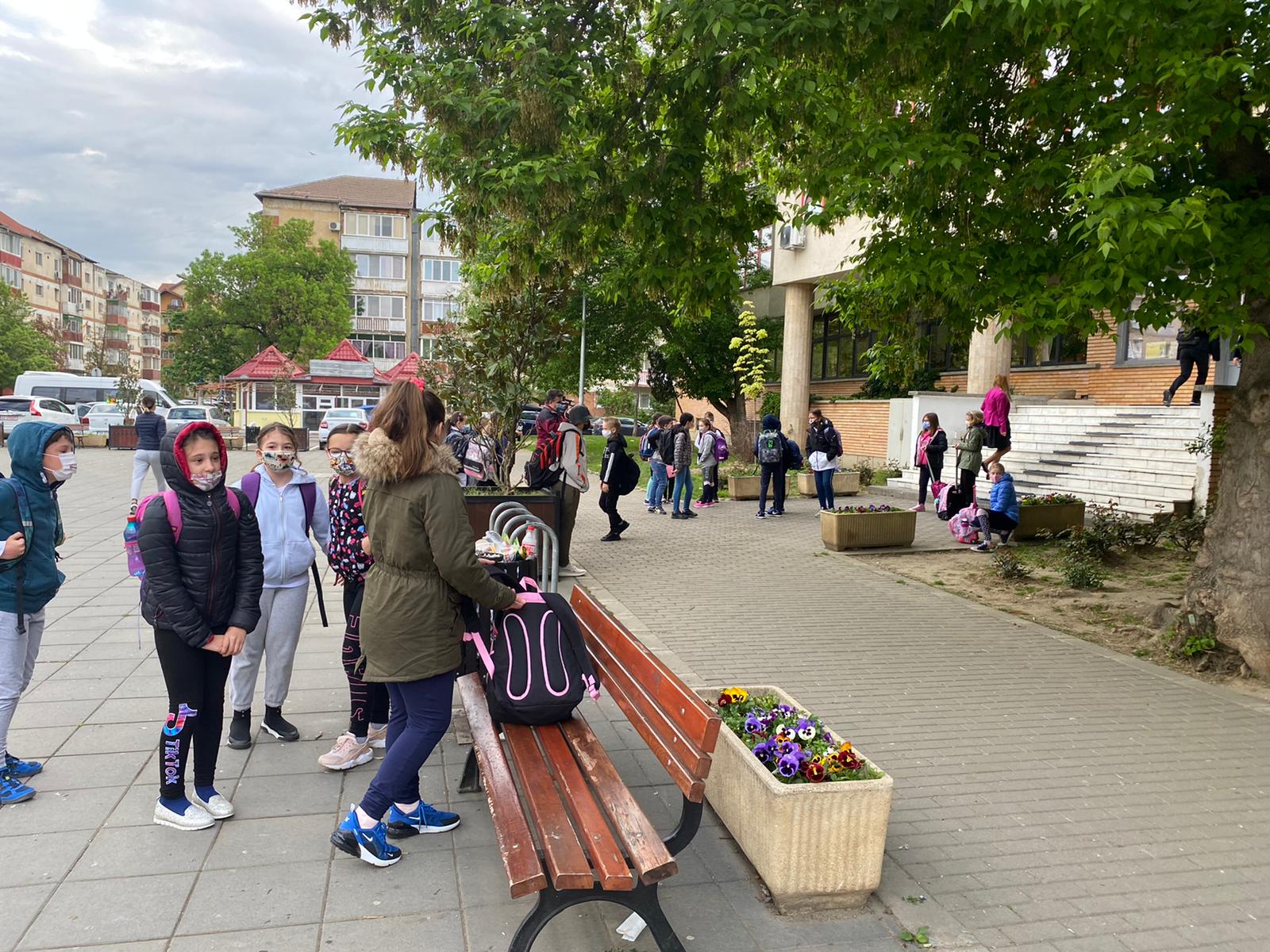 revenire scoala 1 elevi generala 30