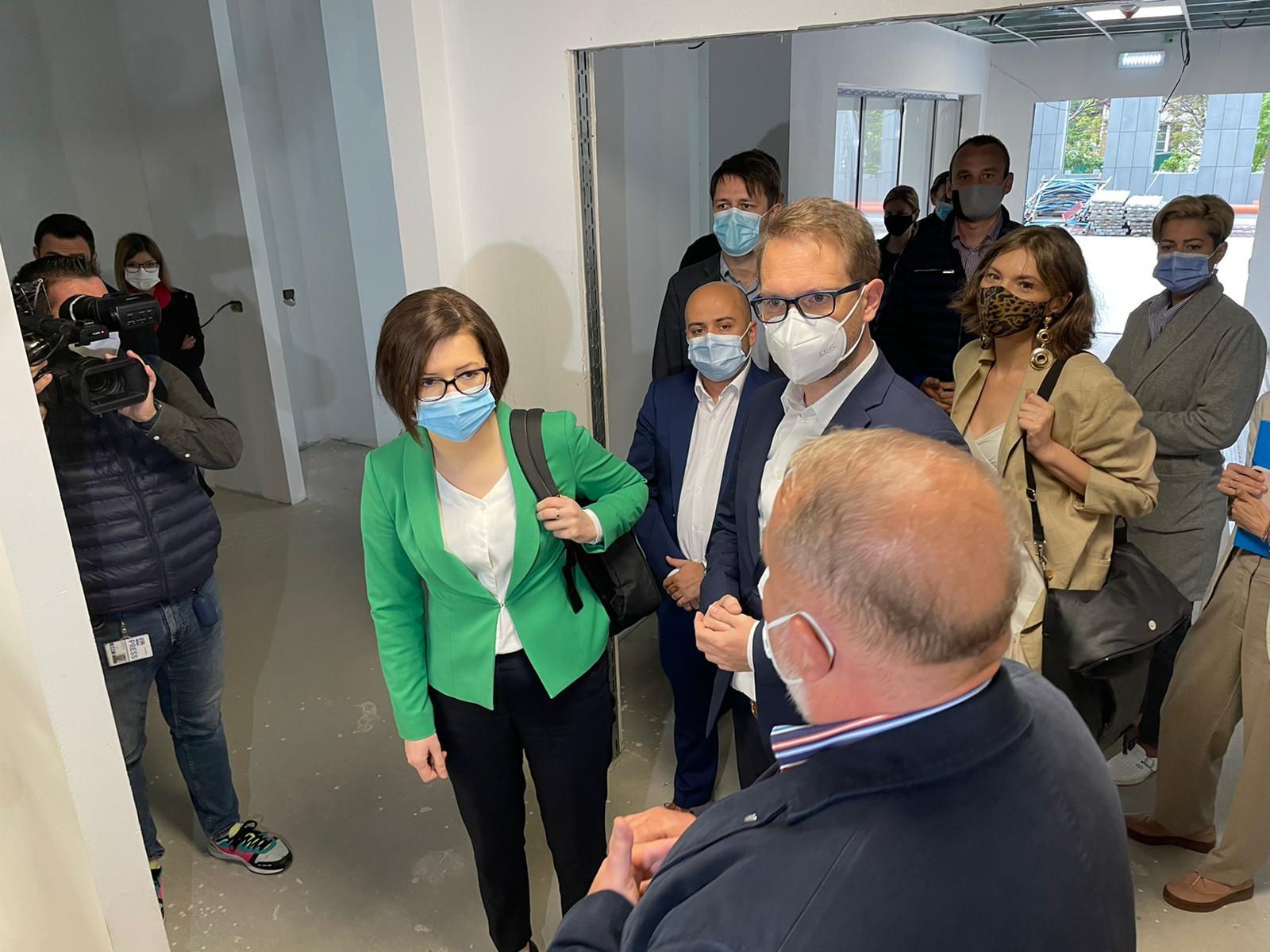 WhatsApp Image 2021-05-07 at 10.16.12 (1)