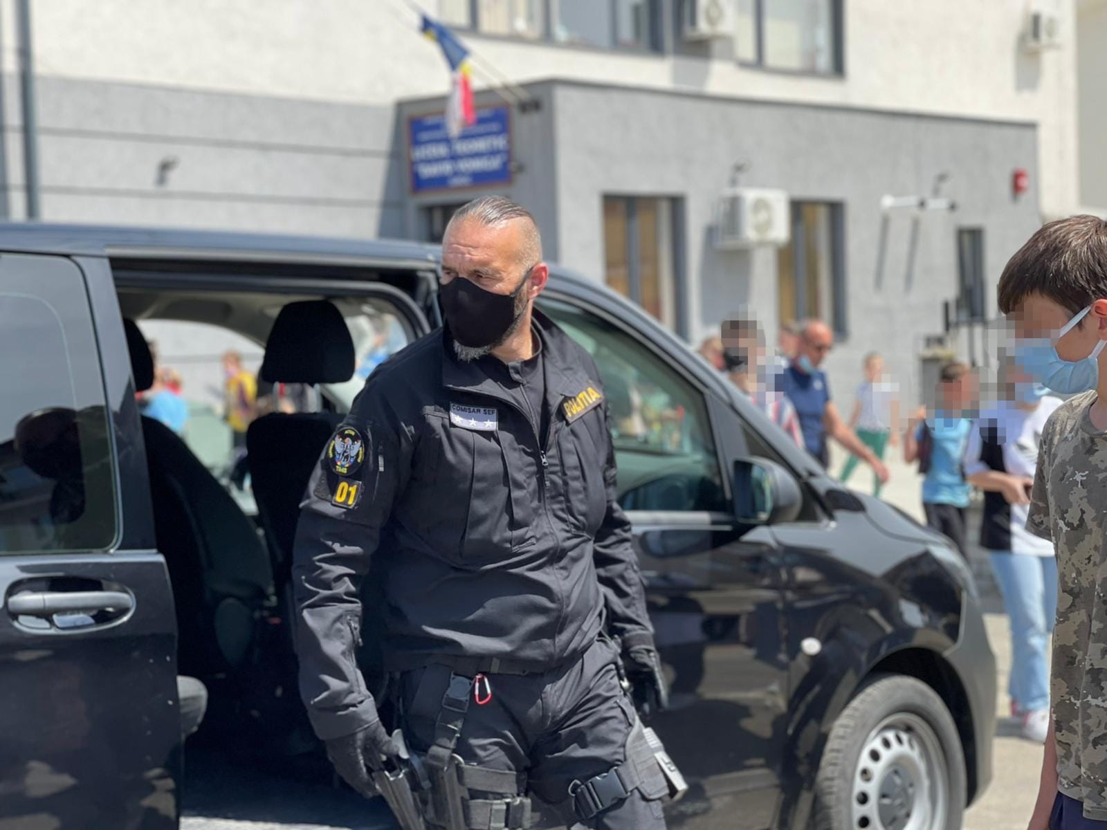 ce910ebc-6b22-4ce3-b5f5-7da6c3ffa0b8