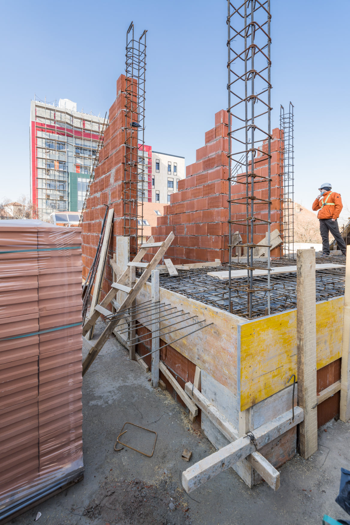 179867847_735843383754098_1379641922991169558_n