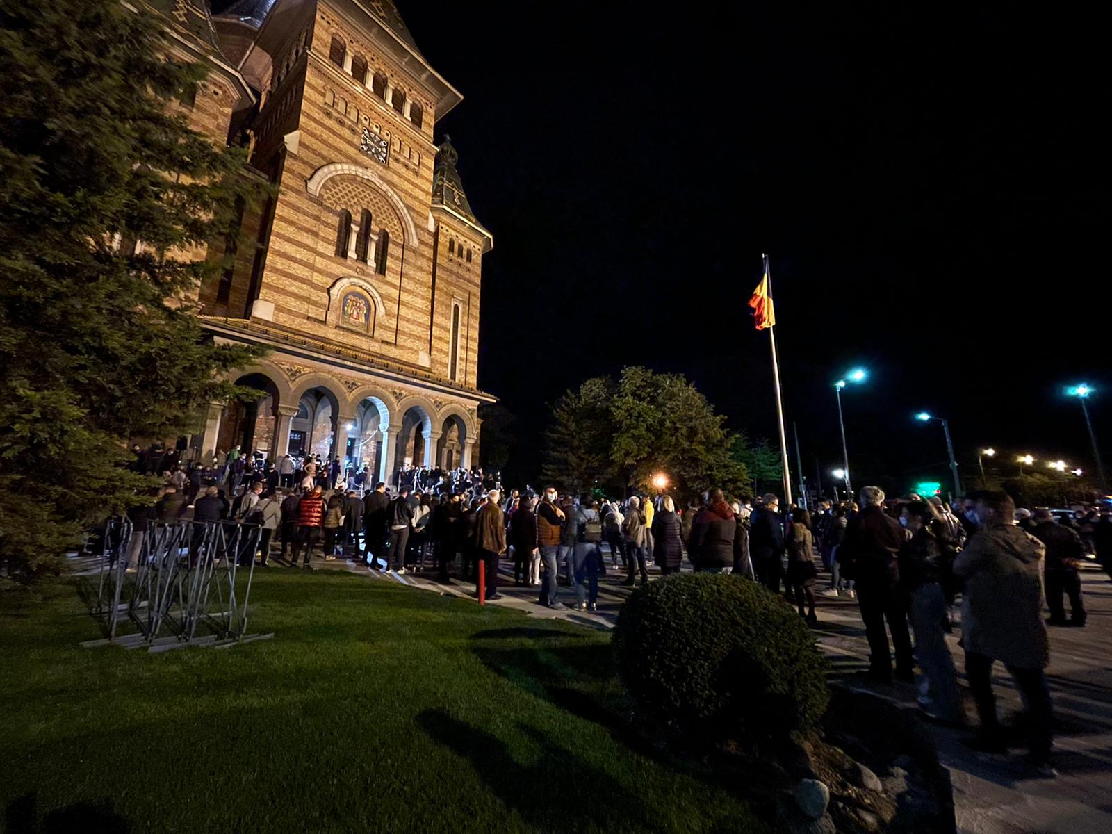 slujba de inviere catedrala paste 2021 pandemie 7