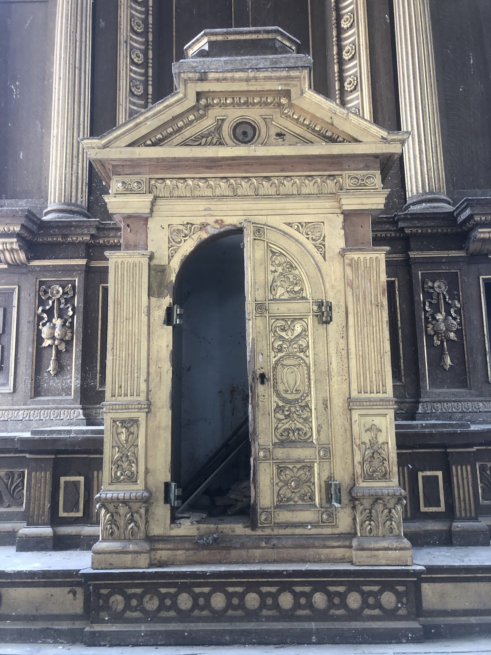 biserica din bobda ambulanta pentru monumente 7