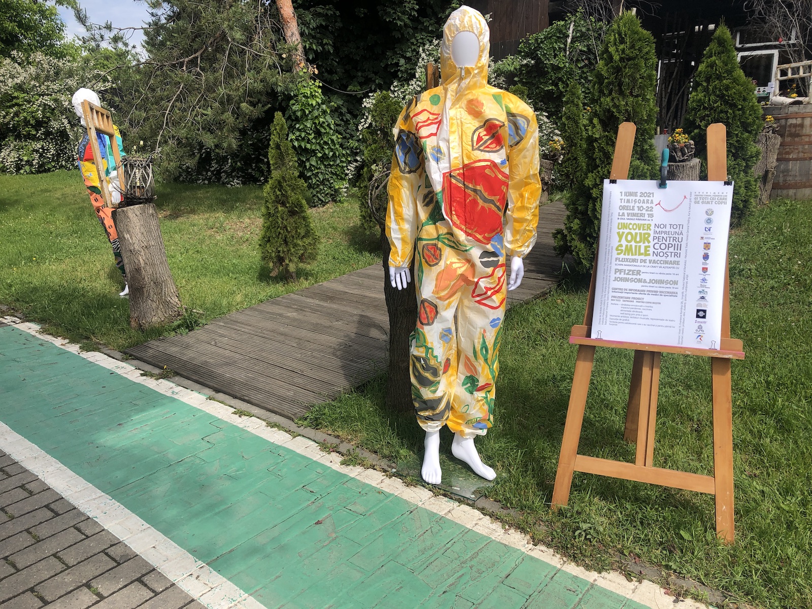 vaccinare pe terasa tineri 1