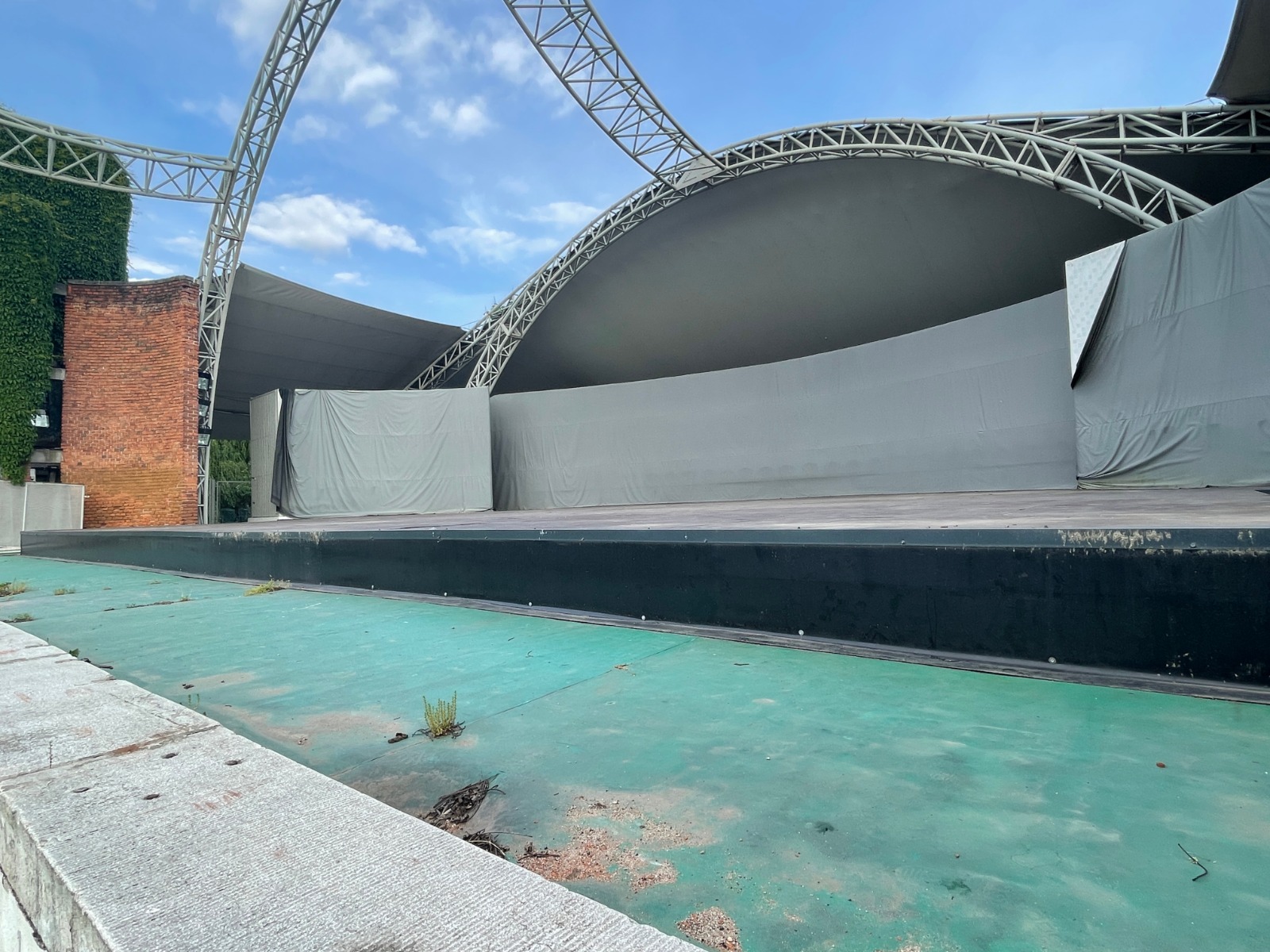 scena parcul rozelor inainte de reabilitare 5