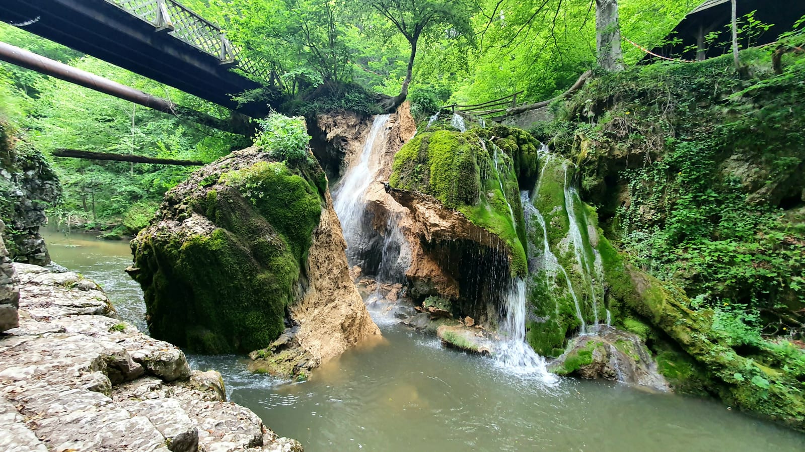 Cascada Bigar prabusita (18)