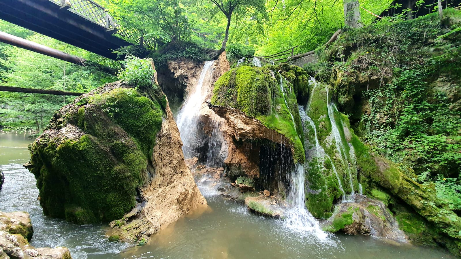 Cascada Bigar prabusita (28)