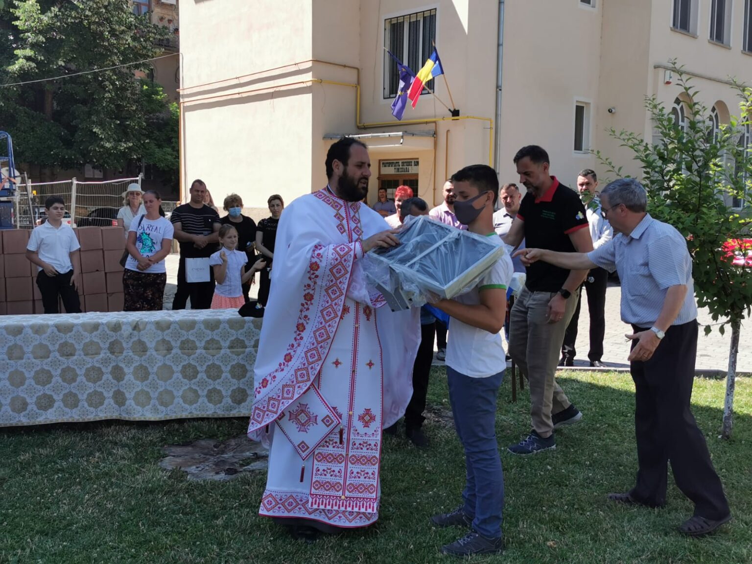 donatie calculatoare 4