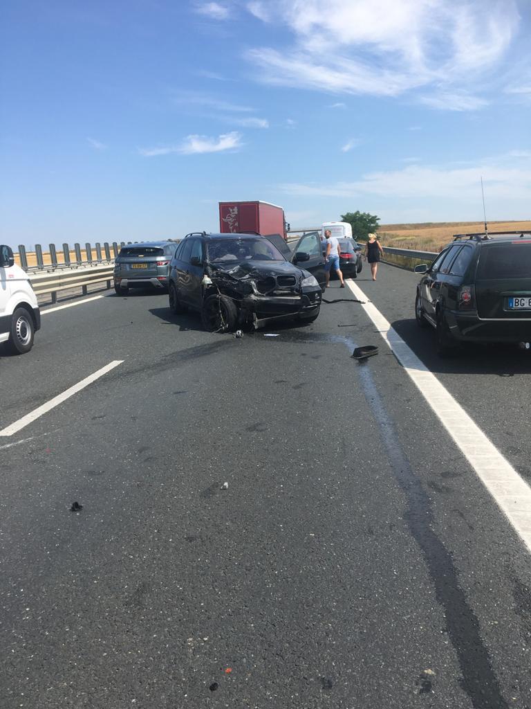 Accident mortal pe autostrada A1, în apropiere de Orțișoara. O femeie a murit