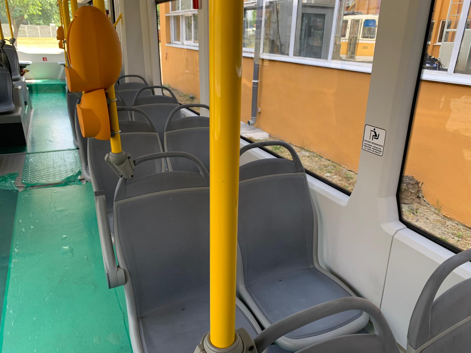 tramvai bozankaya turci foto interior 3