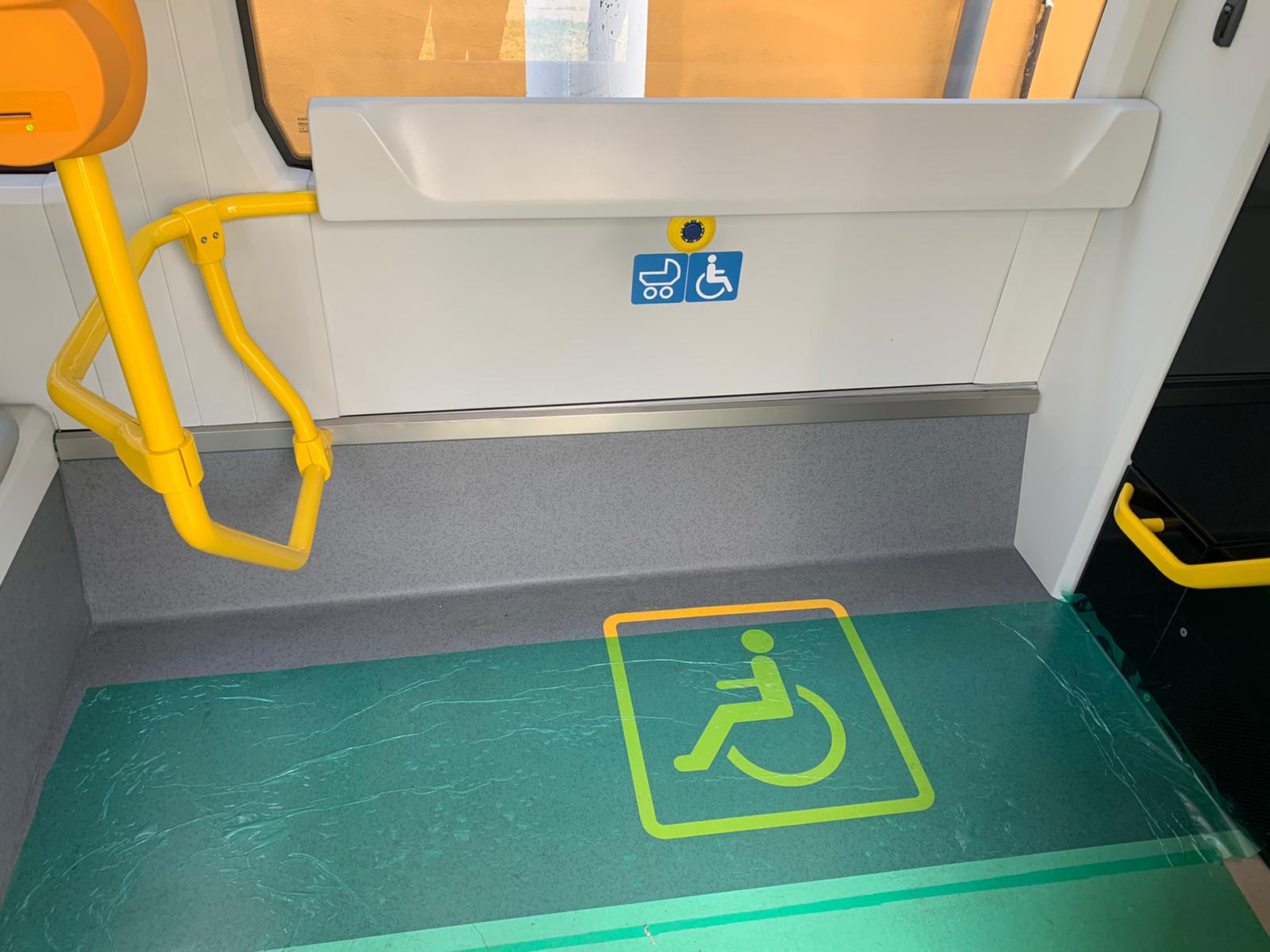 tramvai bozankaya turci foto interior 11