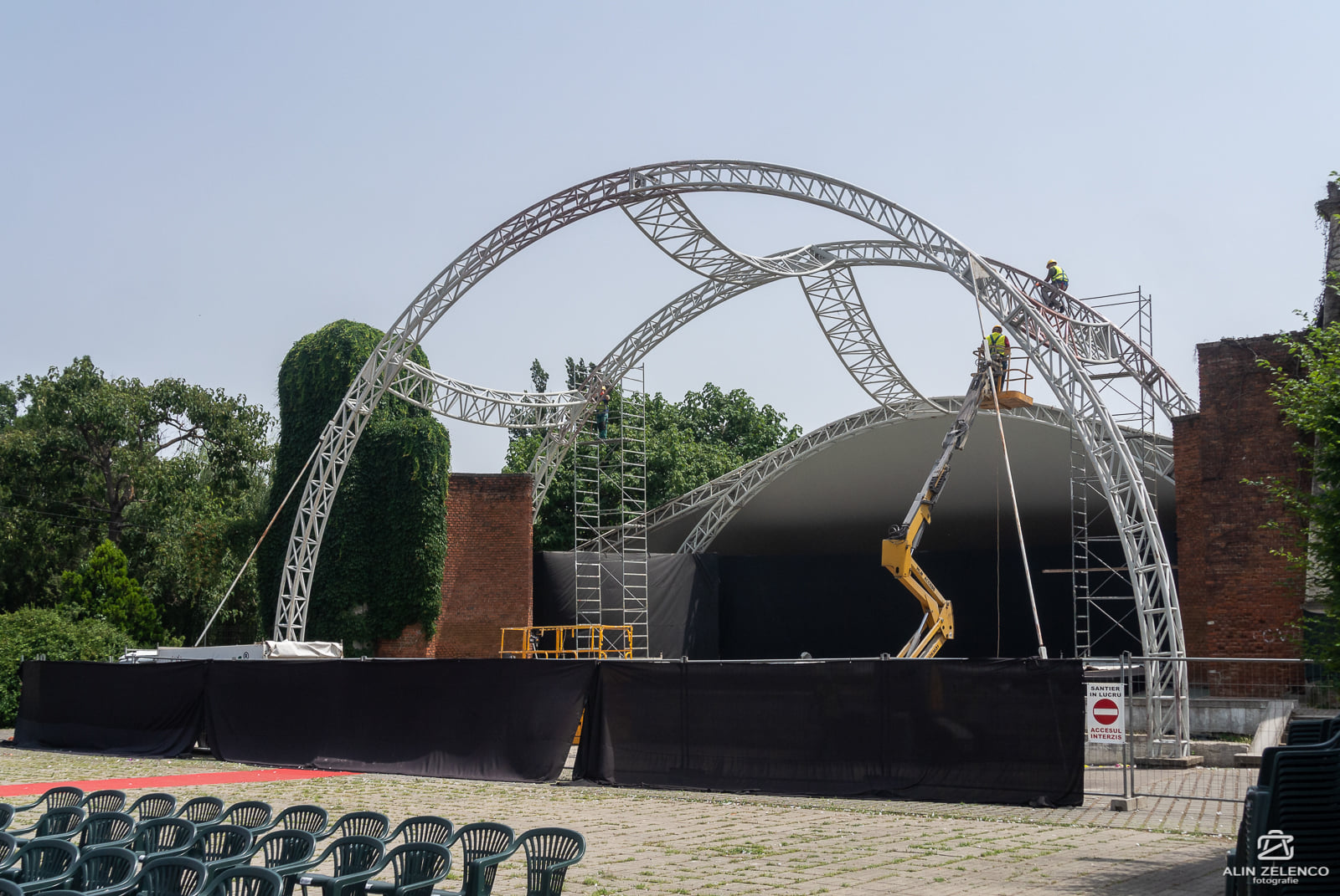 reparatii scena parcul rozelor foto alin zelenco 1