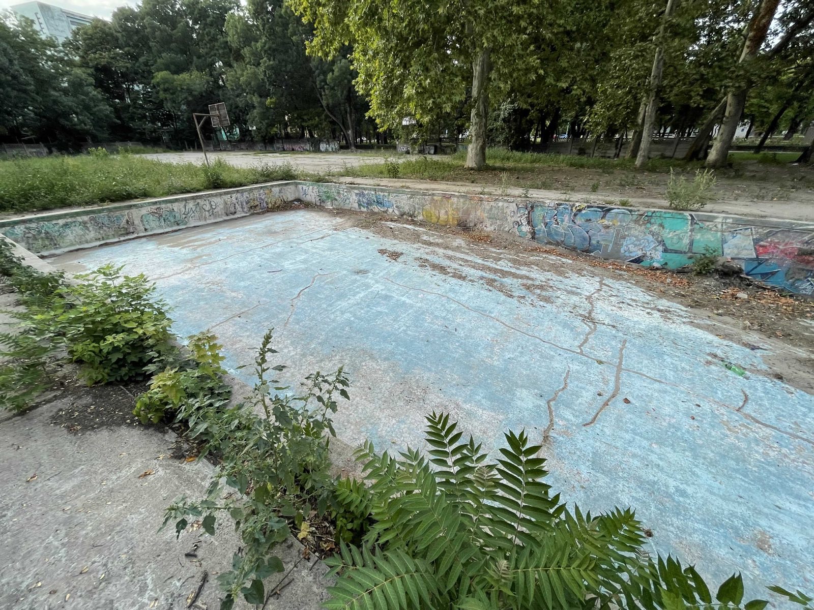 baza uszoda ruina august 2021 8