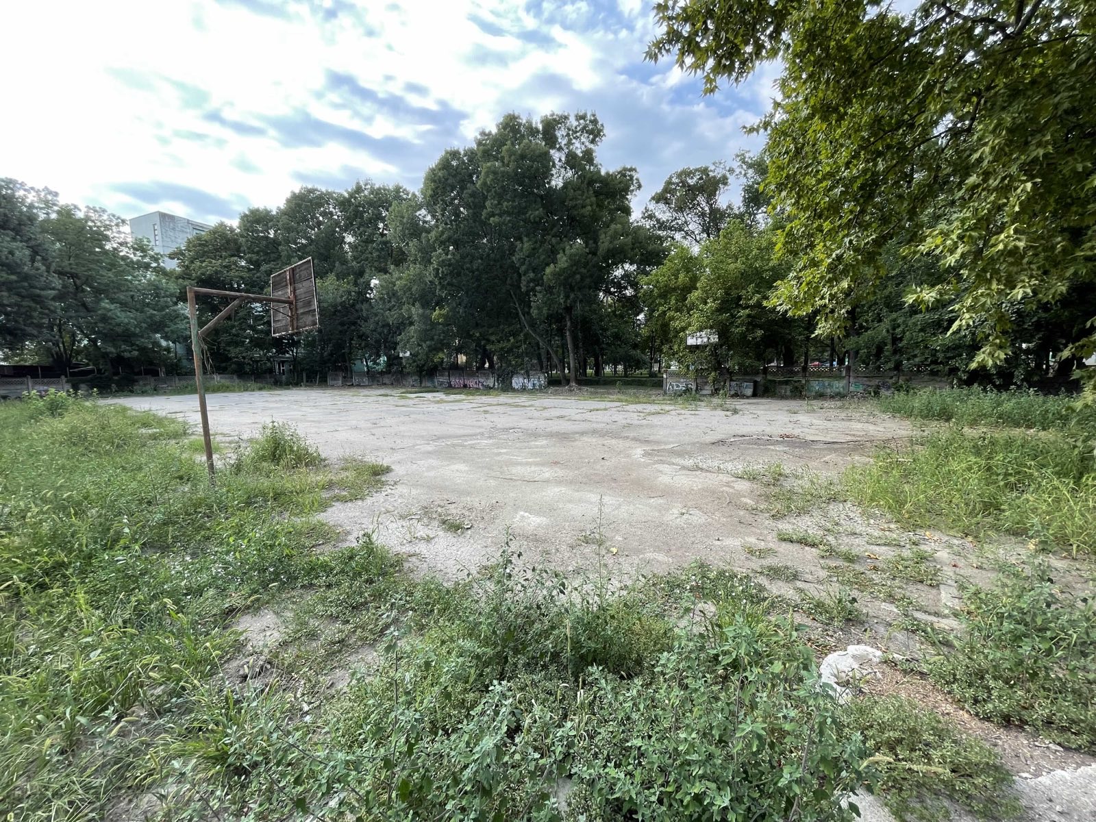 baza uszoda ruina august 2021 10