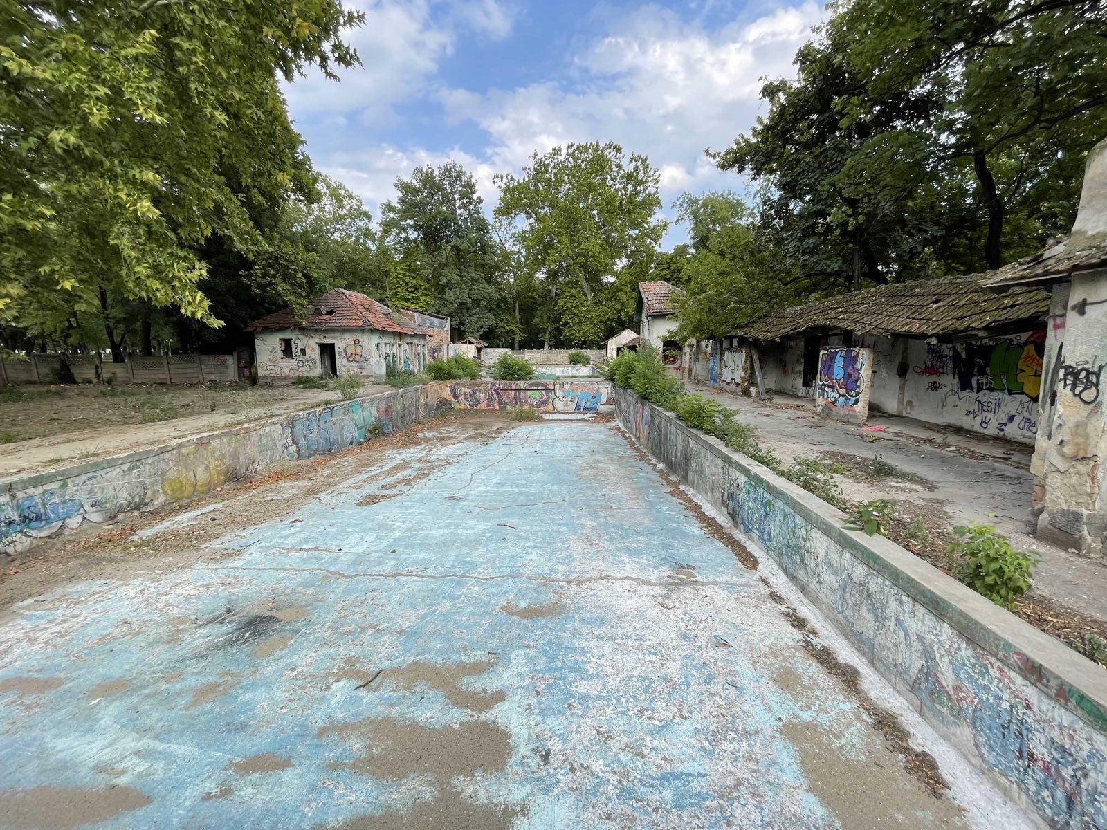 baza uszoda ruina august 2021 9