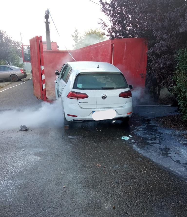 incendiu masina electrica