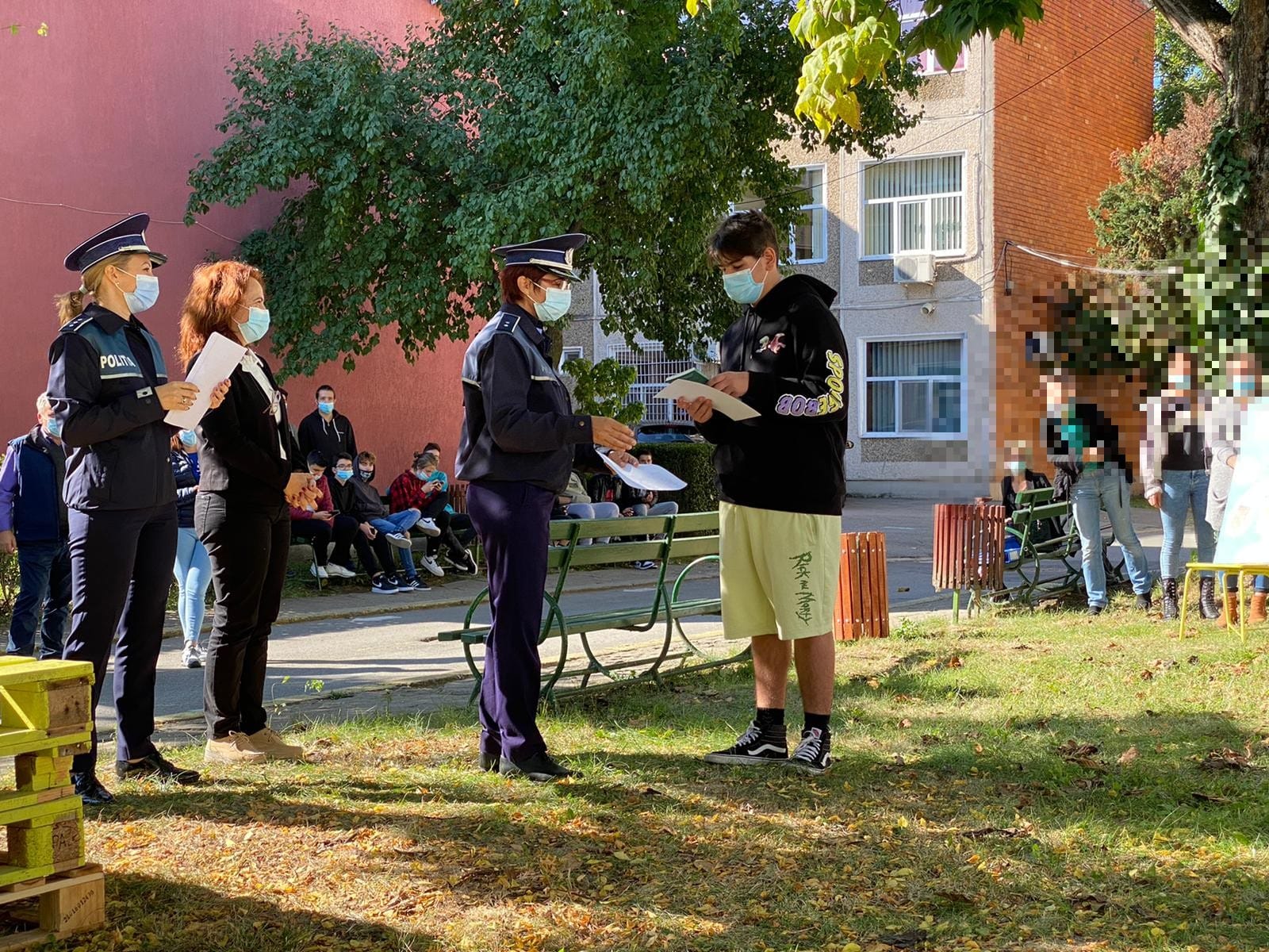 atelier pictura scoli antidrog