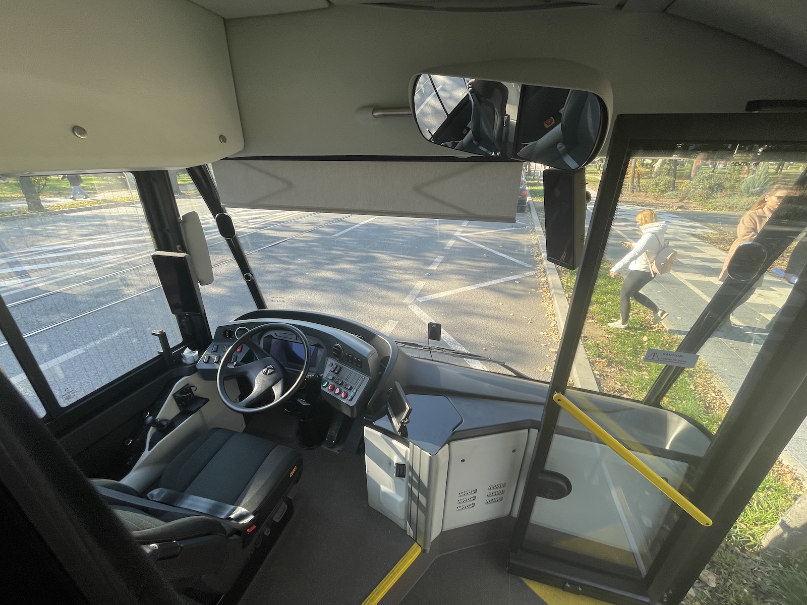 prezentare autobuz electric karsan 6