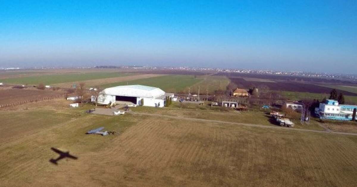 Consiliul Județean Timișoara caută companie pentru renovarea terminalului de la aeroportul Cioca. Consiliul Județean Timișoara caută companie pentru renovarea terminalului de la aeroportul Cioca.
