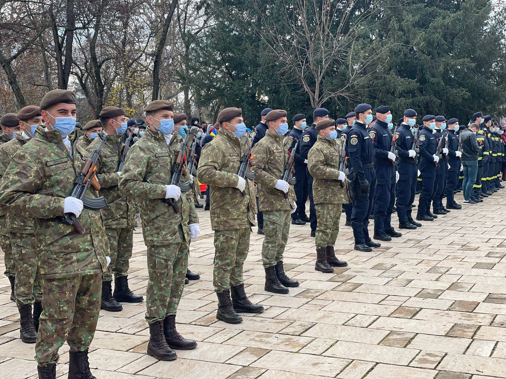 ceremonie 1 decembrie 2021 parada parcul central 13