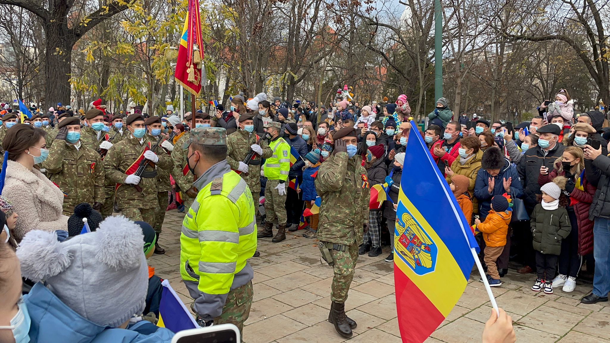 ceremonie 1 decembrie 2021 parada parcul central 14