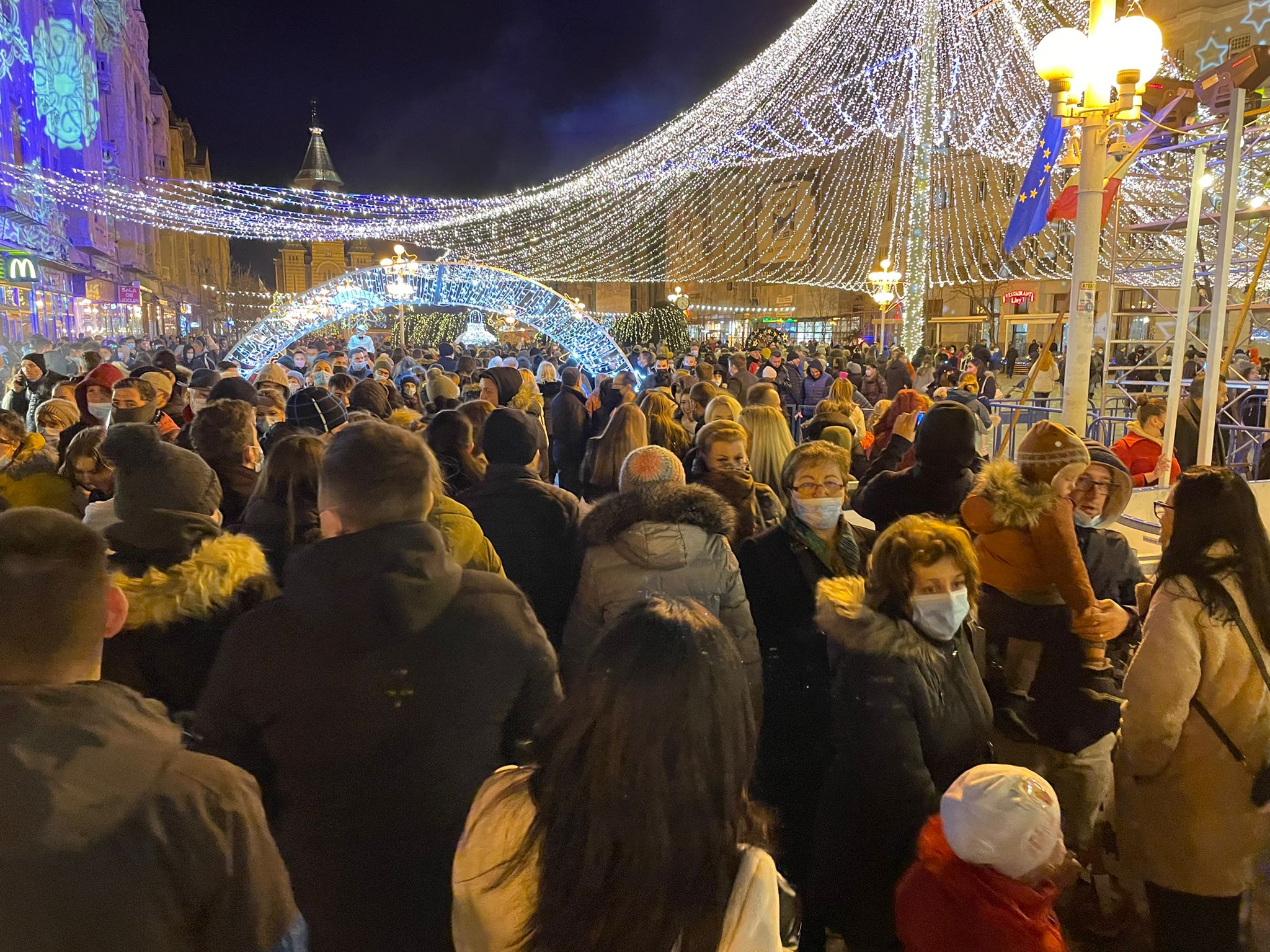 inghesuiala targul de craciun 2021 1