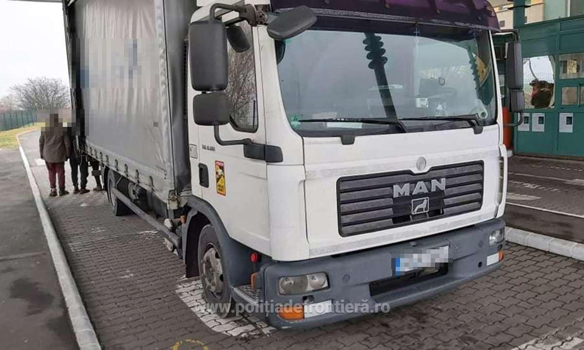 migranti cenad camion 1