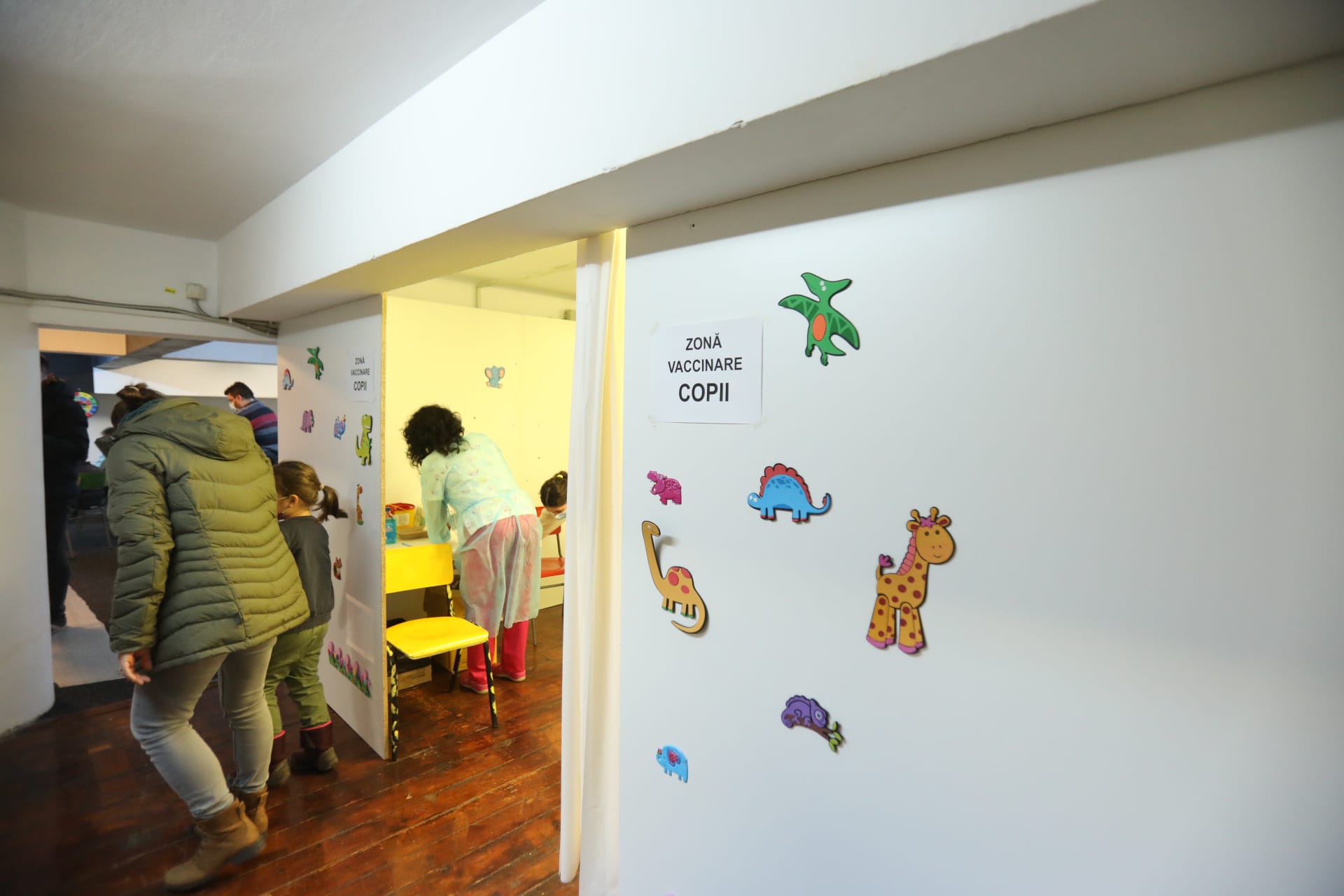 centru vaccinare copii (14)