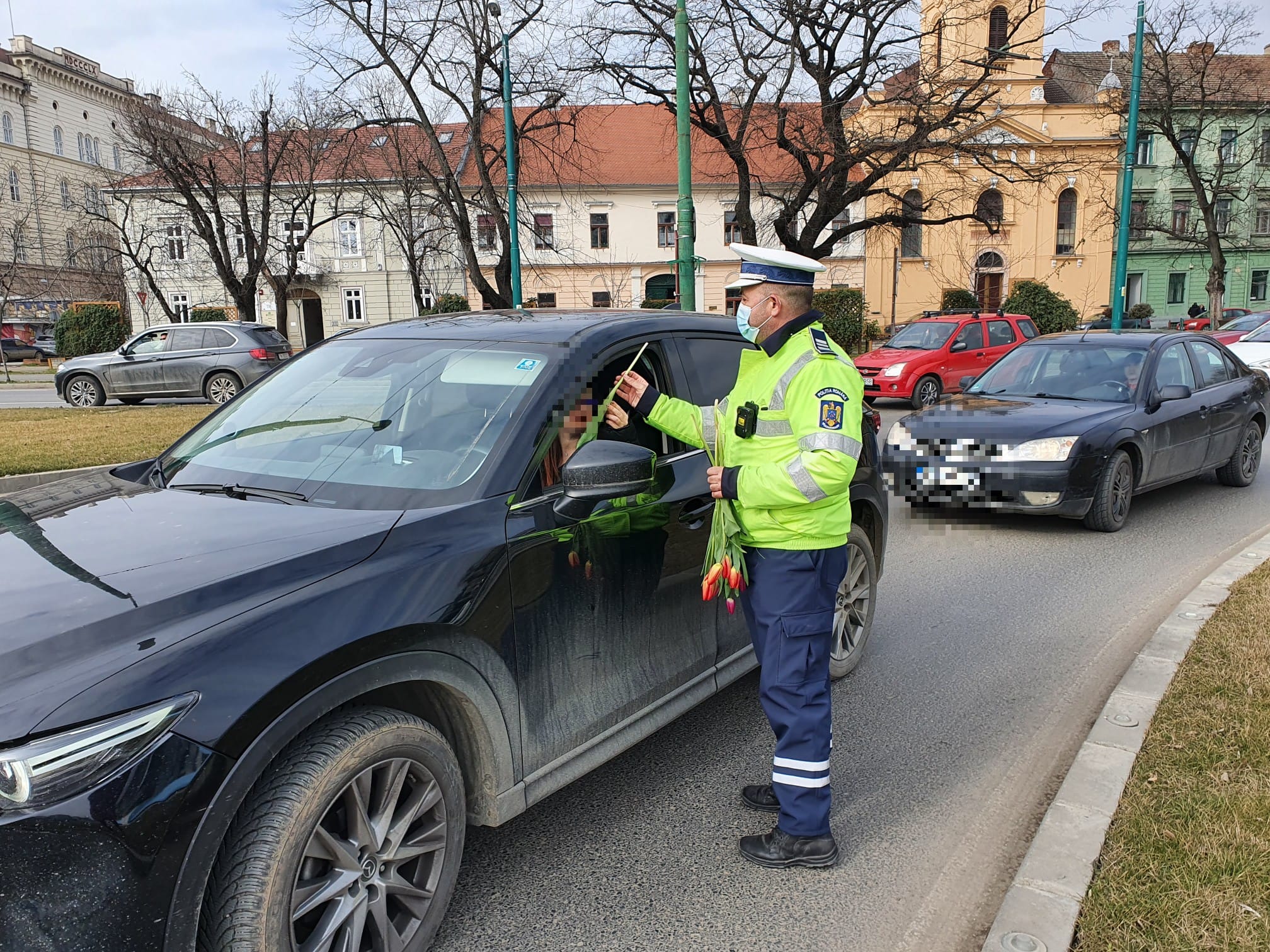 flori politie 8 martie